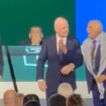 رئيس الاتحاد الفلسطيني يرفض مصافحة نظيره الإسرائيلي