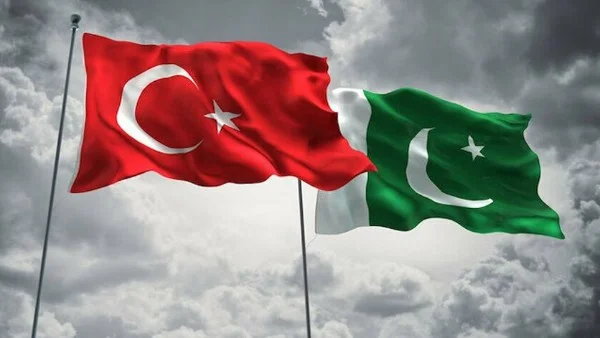 مباحثات باكستانية تركية عن العلاقات الثنائية والتطورات الإقليمية