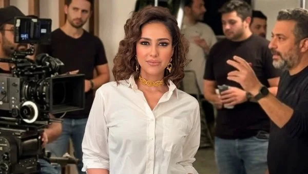 حنان مطاوع تقدّم رسالة تقدير للعمال في عيدهم