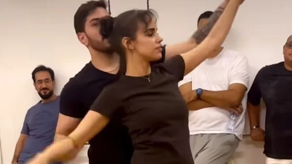 نور عمرو دياب تحتفل باليوم العالمي للرقص