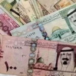 استقرار سعر الريال السعودي في منتصف تعاملات اليوم