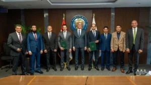 وزير البترول يشهد توقيع اتفاقية مع هاربور إنرجي