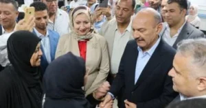 زيارة محافظ السويس لمستشفى الجامعة لتعزيز الخدمات الصحية