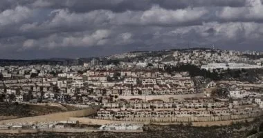 بريطانيا تفرض عقوبات ضد داعمي الاستيطان والعنف في الضفة الغربية