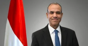 استقبال وزير الخارجية لكبار المسؤولين السبت