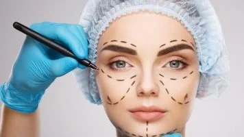 أهمية استخدام الريموفر في إزالة الجل والمونيكير