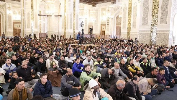 سنن يوم الجمعة وأعمال مستحبة للمسلمين