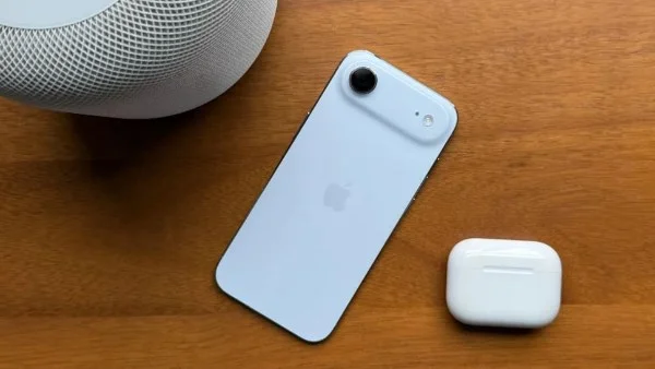 آبل تستعد لإطلاق iPhone Air 2 بكاميرتين وعمر بطارية محسّن