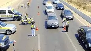عقوبات قيادة القاصرين للسيارات وتأثيرها القانوني