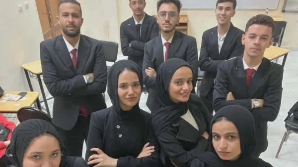 طلاب بنها يبتكرون تطبيقا ذكيا لمتحف المصري الكبير