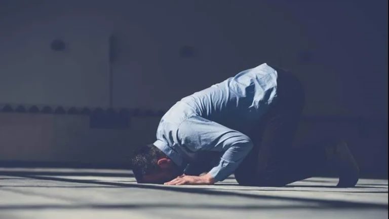 فضل صلاة قيام الليل وأحكامها