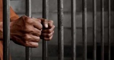 حبس أب وزوجته بتهمة تعذيب طفلتهما في كفر الشيخ
