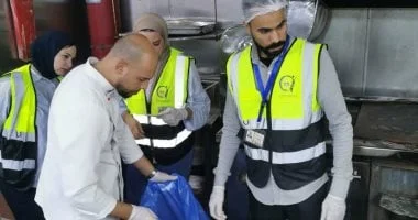 هيئة سلامة الغذاء تضبط مخالفات في تخزين المياه بالوايلي
