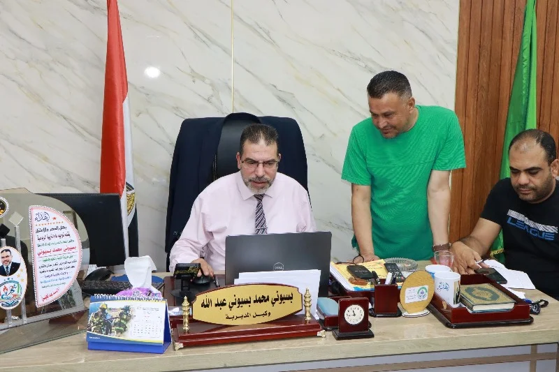 متابعة عمليات امتحانات الشهادة الإعدادية في الدقهلية