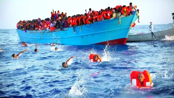 شاب يروي تفاصيل سفر غير شرعي إلى إيطاليا