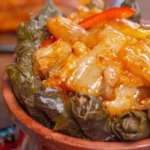 طريقة عمل طاجن ورق العنب بالكوارع