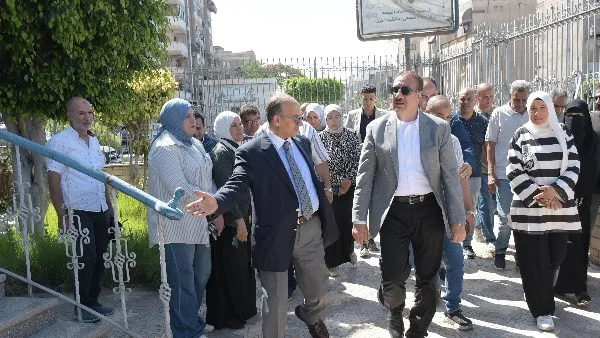 محافظ بورسعيد يتفقد جمعية كفالة اليتيم لدعم الأنشطة الخيرية