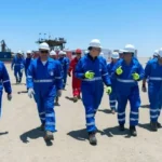 بدء الإنتاج من بئر جديدة بالصحراء الغربية