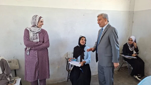 تفقد لجان امتحانات الثانوية الأزهرية في فلسطين