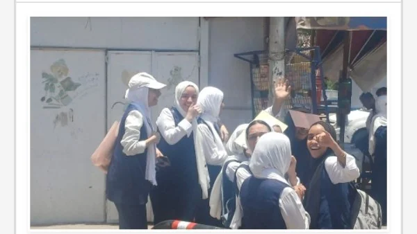 فرحة طلاب أسوان بامتحانات الثانوية العامة