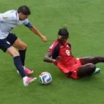 أوروجواي تتفوق على الرأس الأخضر 2-1 في الشوط الأول
