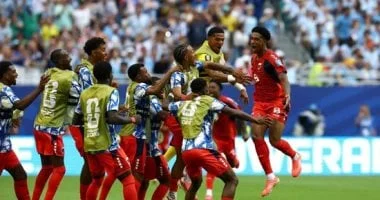 كيفين بينا يسجل أول هدف للرأس الأخضر في كأس العالم