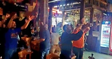 فرحة جماهير أسوان بعد هدف مصر الثاني في كأس العالم