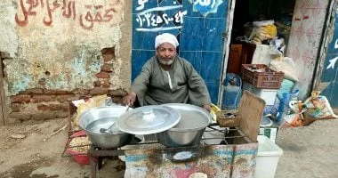 العم محمود: 50 عامًا في بيع الفول النابت