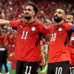محمد هنيدي يحتفل بفوز مصر على نيوزيلندا