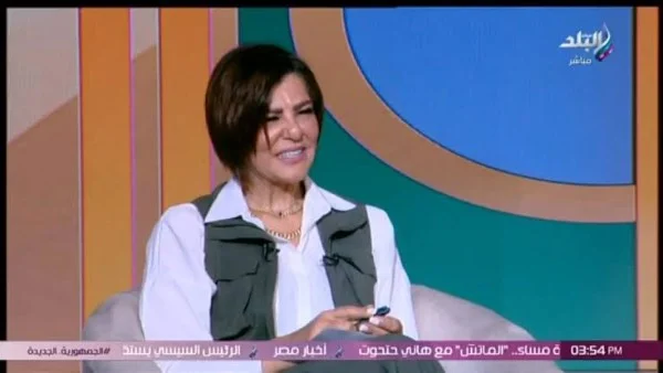 دينا حسين تحذر من خطر الأخبار الكاذبة على السوشيال ميديا