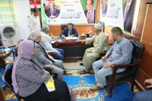 محافظ المنوفية يتابع مطالب أهالي منوف في مبادرة كلنا عندك