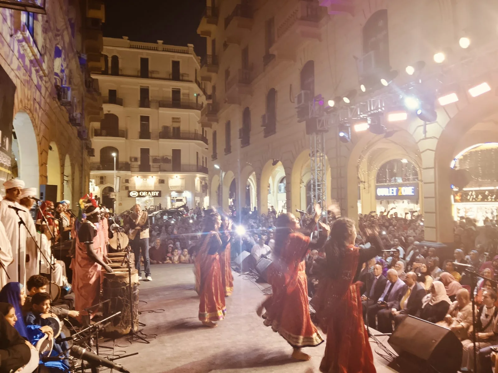 حفل ختام المهرجان الدولي للطبول والفنون التراثية