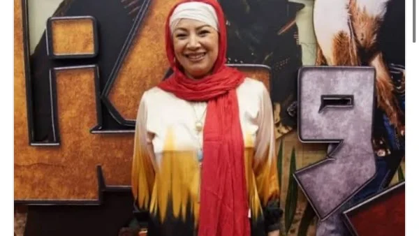 انتصار تحضر حفل فيلم "صقر وكناريا" بالحجاب
