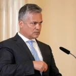 البرلمان الروماني يرفض تعيين أدريان فيستيا رئيساً للوزراء