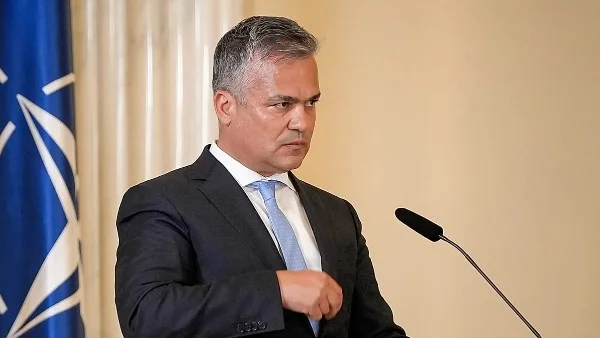 البرلمان الروماني يرفض تعيين أدريان فيستيا رئيساً للوزراء
