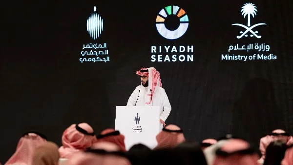 تركي آل الشيخ يشكر وزير الداخلية المصري على دعم مسلسل الأمير