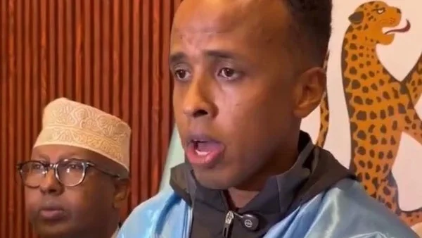 الصومالي عمر أرتان يتحدى أمريكا بعد منعه من المونديال