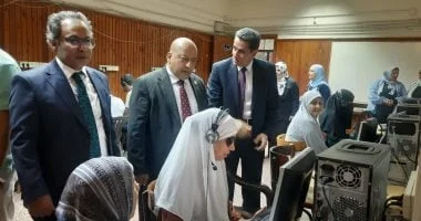 تفقد لجان امتحانات جامعة القاهرة