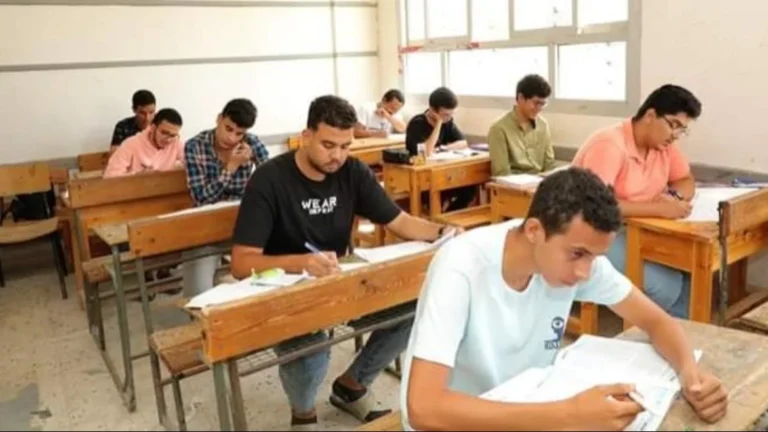 امتحان اللغة الأجنبية الثانية في الغردقة تحت إشراف مشدد