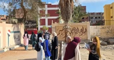انتظام 30703 طالب وطالبة في امتحانات الإعدادية بالإسماعيلية