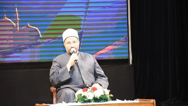 أثر الهجرة النبوية في بناء المجتمع