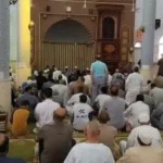 وصول جثمان الفنان عبد العزيز مخيون إلى مسقط رأسه