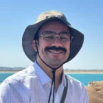 أحمد داود يظهر مع أبطال فيلم «الكراش» في كواليس التصوير