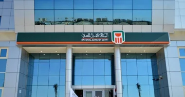 البنك الأهلي يعدل سعر العائد على الشهادات البلاتينية