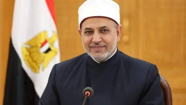 تكريم رؤساء جامعة الأزهر وتحديث نظام الفتوى
