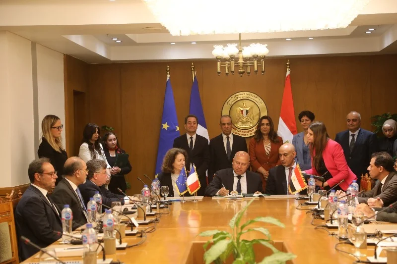 توقيع اتفاقية لإنشاء مدرستين للتكنولوجيا التطبيقية في مصر