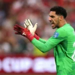 مصطفى شوبير يشيد بمحمد صلاح كنموذج يحتذى به