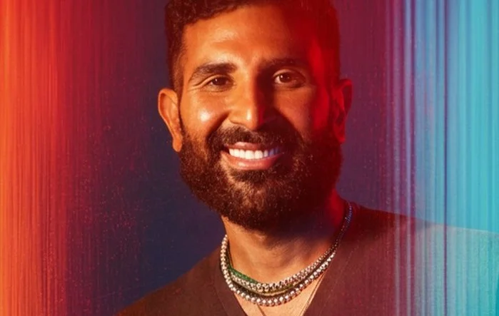 أحمد سعد وتجربة التاكسي بدون سائق في أمريكا