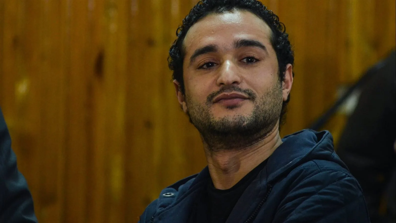 استئناف أحمد دومة على حكم حبسه لمدة عام