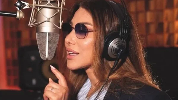 نجوى كرم تعود للاستوديو لأعمال غنائية جديدة